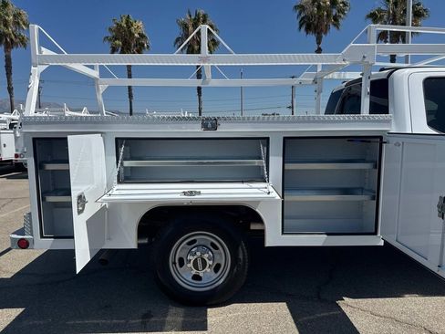 New 2025 Ford F350 XL w/ XL Chrome Package image 20