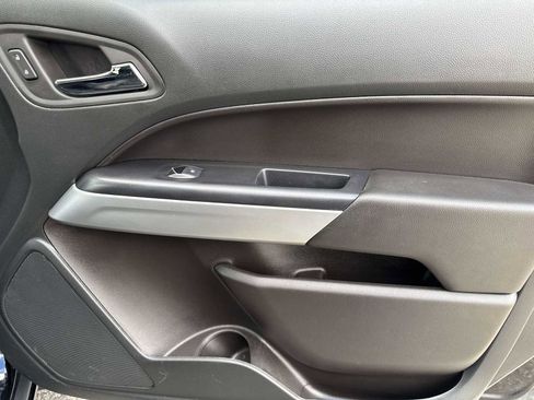 Used 2022 Chevrolet Colorado ZR2 image 8