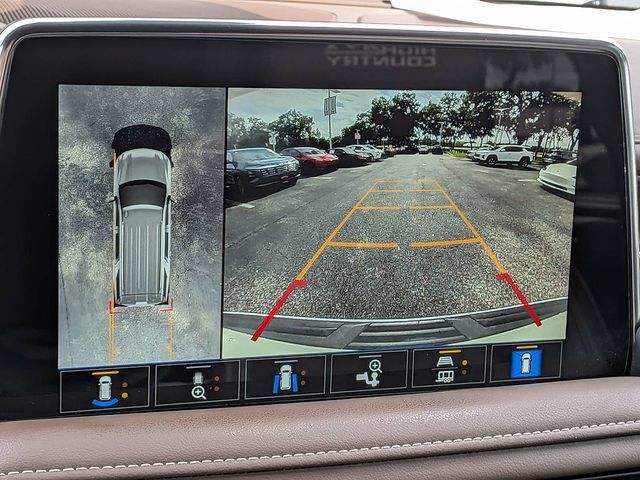 Used 2021 Chevrolet Suburban High Country AWD/4WD image 22