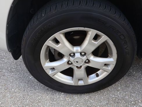 Used 2011 Toyota RAV4 2WD w/ Upgrade Value Pkg image 4