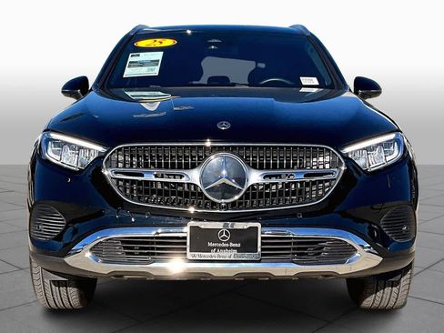 Used 2025 Mercedes-Benz GLC 300 GLC 300 image 4
