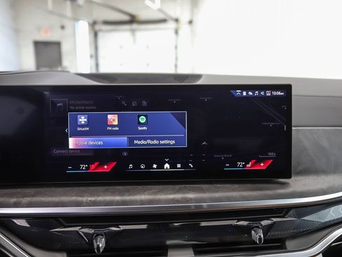 New 2026 BMW X5 xDrive50e w/ M Sport Package image 16