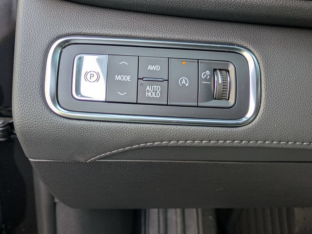 New 2026 Buick Enclave Sport Touring w/ Power Package AWD/4WD image 23