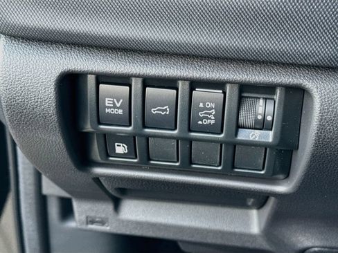 New 2026 Subaru Forester Touring AWD/4WD image 11