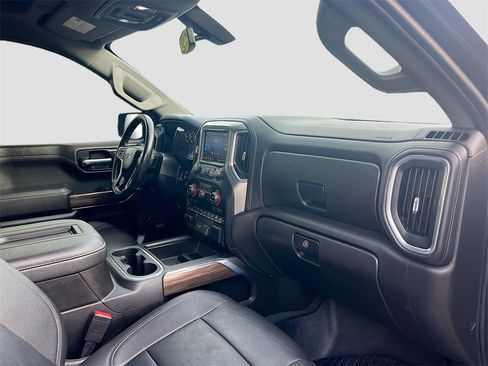 Used 2021 Chevrolet Silverado 1500 LT Trail Boss w/ Convenience Package II image 28