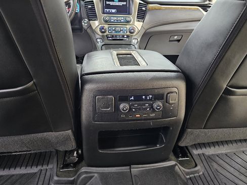 Used 2017 GMC Yukon Denali w/ Open Road Package image 29
