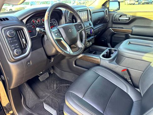 Used 2021 Chevrolet Silverado 1500 RST w/ Texas Edition Plus image 10