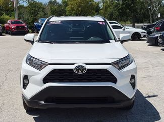 Used 2021 Toyota RAV4 XLE w/ Convenience Package FWD video 2