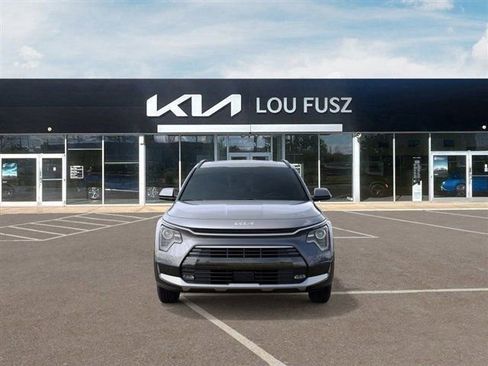 New 2026 Kia Niro SX FWD image 2