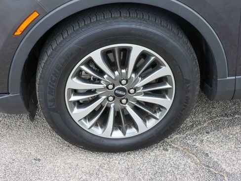 Used 2020 Lincoln Nautilus Reserve w/ Class II Trailer Tow Package AWD/4WD image 7