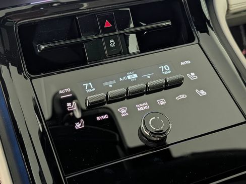 New 2026 Porsche Panamera 4 AWD/4WD image 35