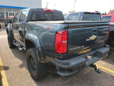 Used 2020 Chevrolet Colorado LT w/ Luxury Package AWD/4WD image 6