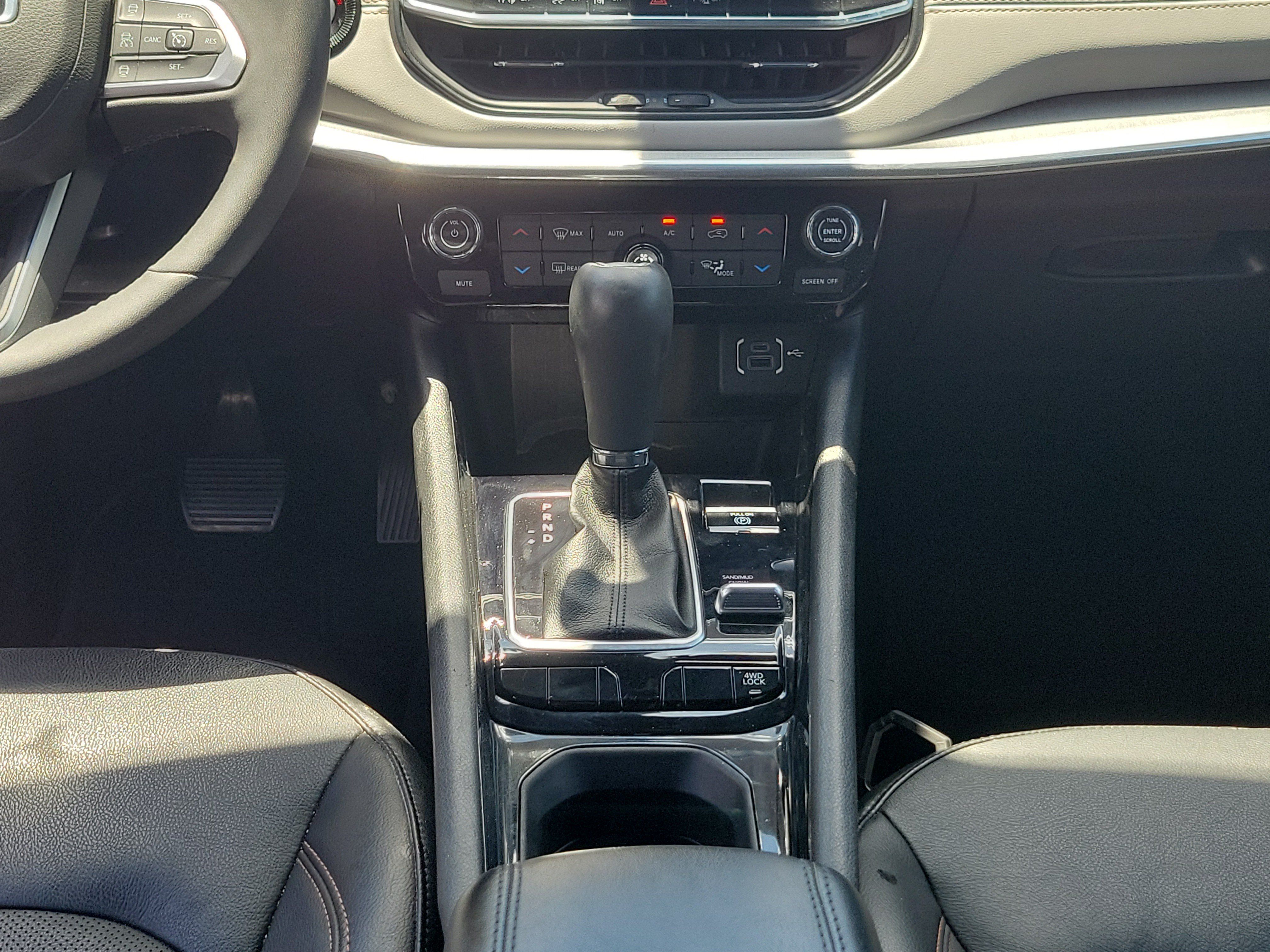 Used 2023 Jeep Compass Limited AWD/4WD image 21