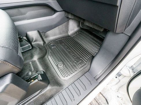 New 2026 Ford F250 Lariat w/ Black Appearance Package image 61