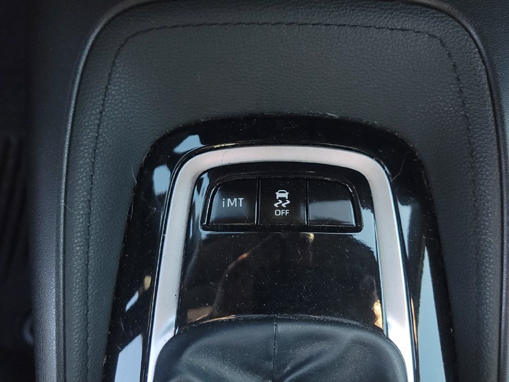 Used 2020 Toyota Corolla SE FWD image 29