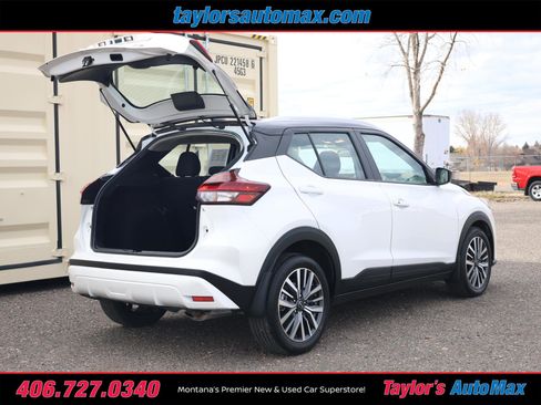 Used 2024 Nissan Kicks SV image 26