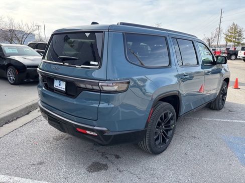 New 2026 Jeep Grand Wagoneer Summit AWD/4WD image 30