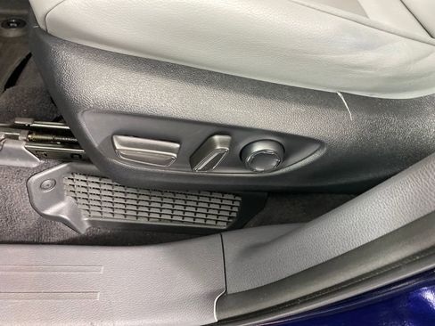 Certified 2022 Toyota Sienna XLE image 8