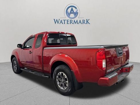 Used 2017 Nissan Frontier Desert Runner RWD image 3
