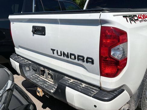 Used 2020 Toyota Tundra SR5 w/ TRD Off-Road Package AWD/4WD image 8
