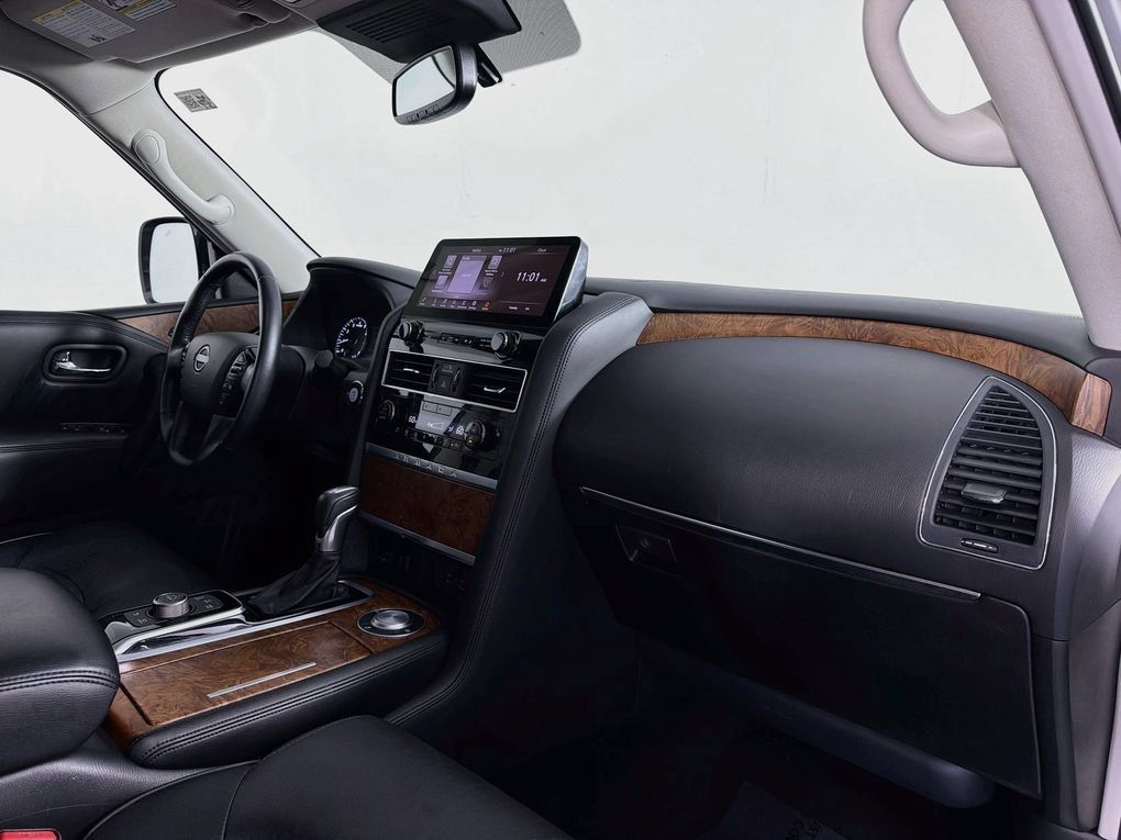 Used 2024 Nissan Armada SL RWD image 32