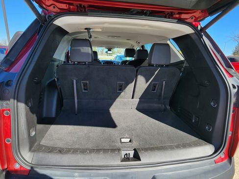 Used 2020 Chevrolet Traverse LT w/ LT Premium Package image 21