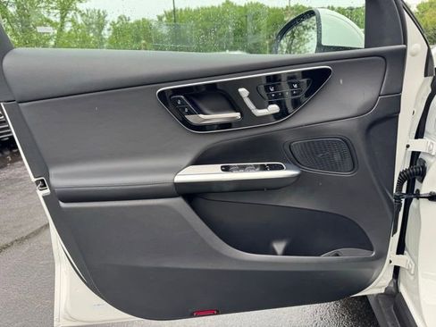 Used 2026 Mercedes-Benz GLC 300 4MATIC image 18
