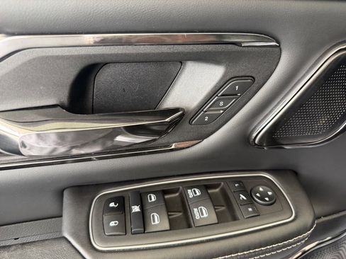 Used 2022 RAM 1500 Limited image 12