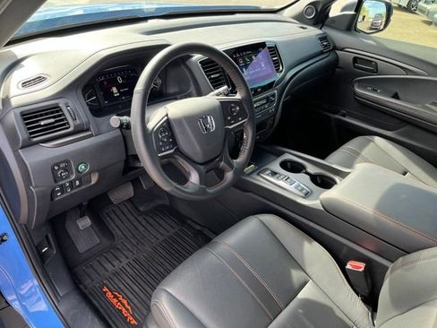 Certified 2024 Honda Passport TrailSport image 4