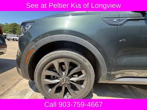 Used 2022 Kia Sorento SX Prestige w/ Rust Color Package AWD/4WD image 9