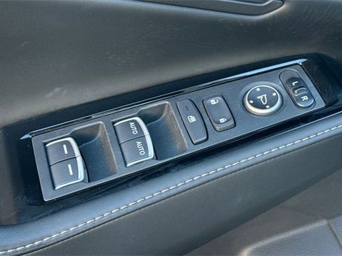 Used 2023 Honda Accord Touring image 14