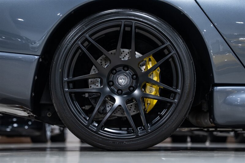 Used 2000 Dodge Viper GTS RWD image 42