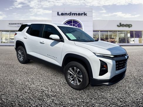 Used 2026 Chevrolet Equinox LT FWD image 19