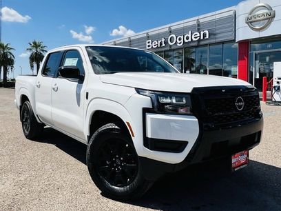 New 2026 Nissan Frontier SV