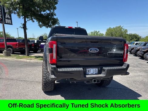 Used 2023 Ford F250 Lariat w/ Lariat Ultimate Package AWD/4WD image 12
