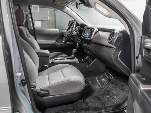 Used 2021 Toyota Tacoma SR5 image 18