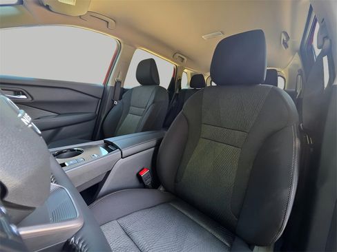 New 2026 Nissan Rogue SV image 18