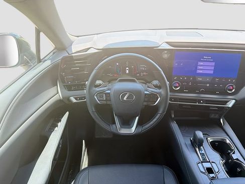 Used 2025 Lexus RX 350 Premium w/ Convenience Package FWD image 18