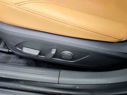 Used 2022 Hyundai Sonata Limited w/ Cargo Package FWD image 12