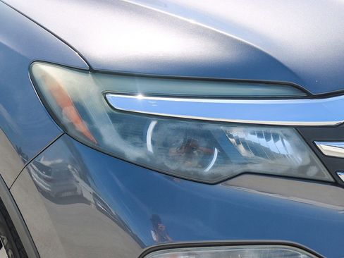 Used 2017 Honda Pilot EX-L image 2