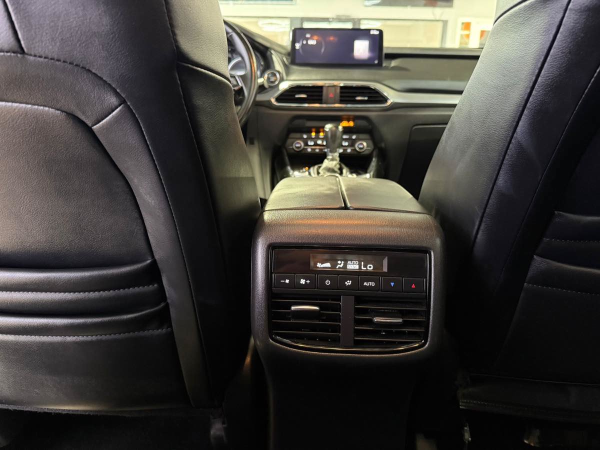 Used 2023 MAZDA CX-9 Touring Plus AWD/4WD image 32