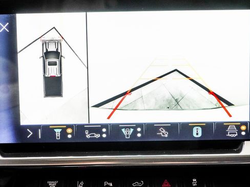 Used 2024 Chevrolet Silverado 3500 LTZ w/ LTZ Premium Package image 31