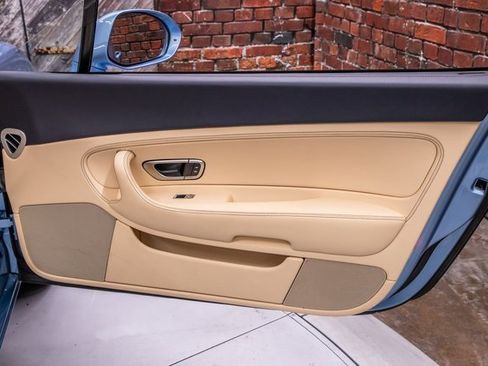 Used 2011 Bentley Continental GTC image 45