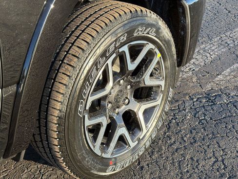 New 2026 RAM 1500 Laramie image 9