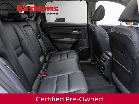 Used 2023 Nissan Rogue SL w/ SL Premium Package image 37