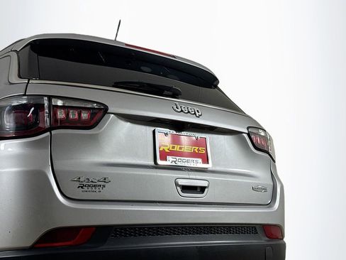 Certified 2024 Jeep Compass Latitude image 22