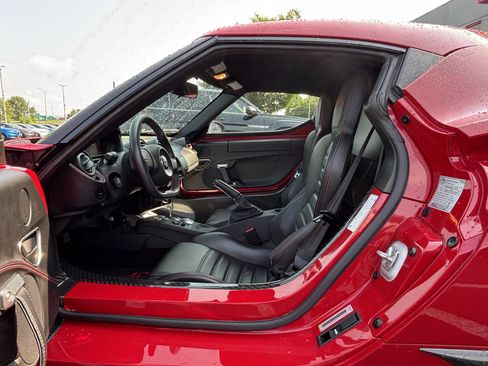 Used 2016 Alfa Romeo 4C Coupe w/ Coupe Track Package 1 RWD image 24