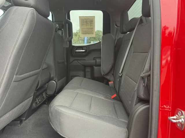Used 2026 Chevrolet Silverado 1500 Custom RWD image 14