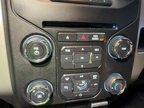 Used 2013 Ford F150 XLT w/ XLT Chrome Pkg AWD/4WD image 24