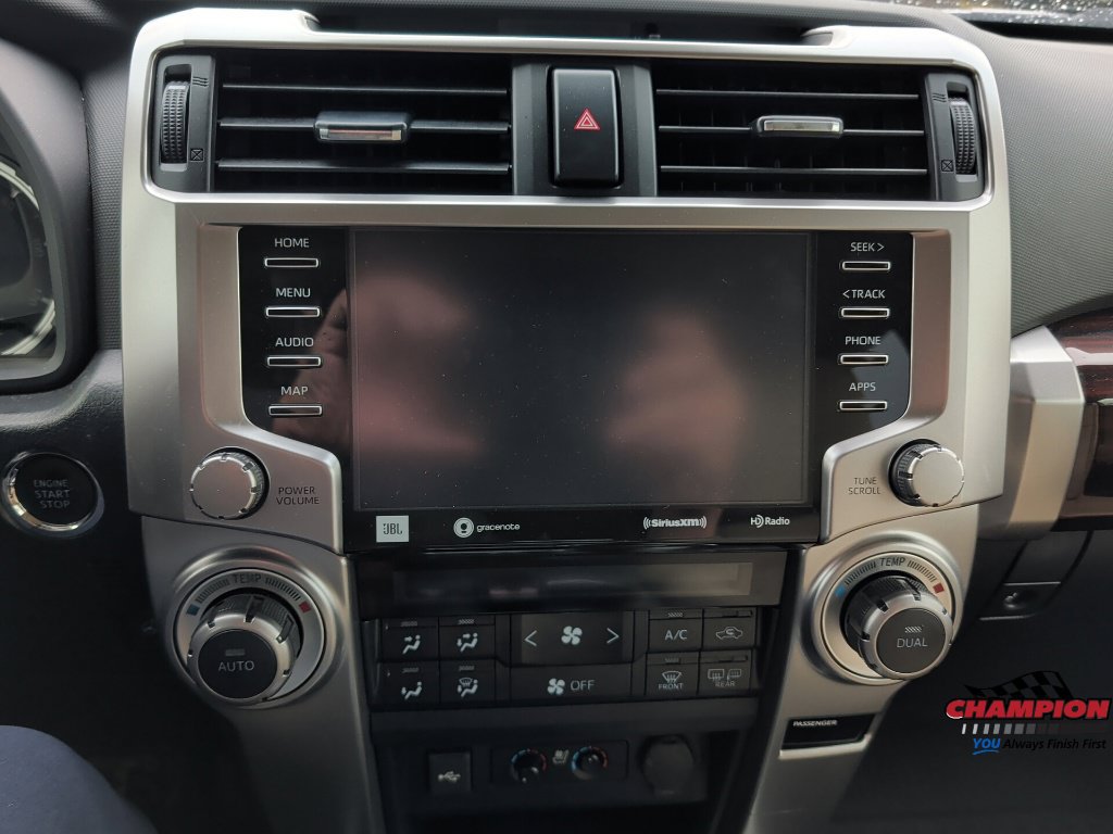 Used 2023 Toyota 4Runner Limited AWD/4WD image 28